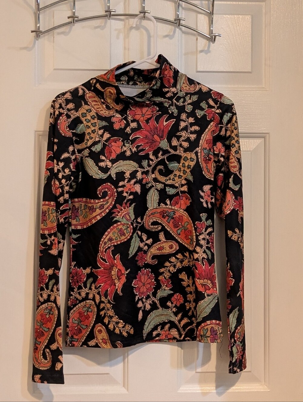 SHEIN Black Floral Paisley Mock Neck Long Sleeve Top
